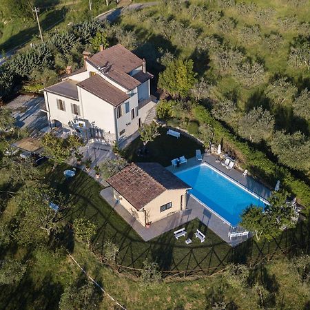 モンテッキオ Casa Claraヴィラ エクステリア 写真