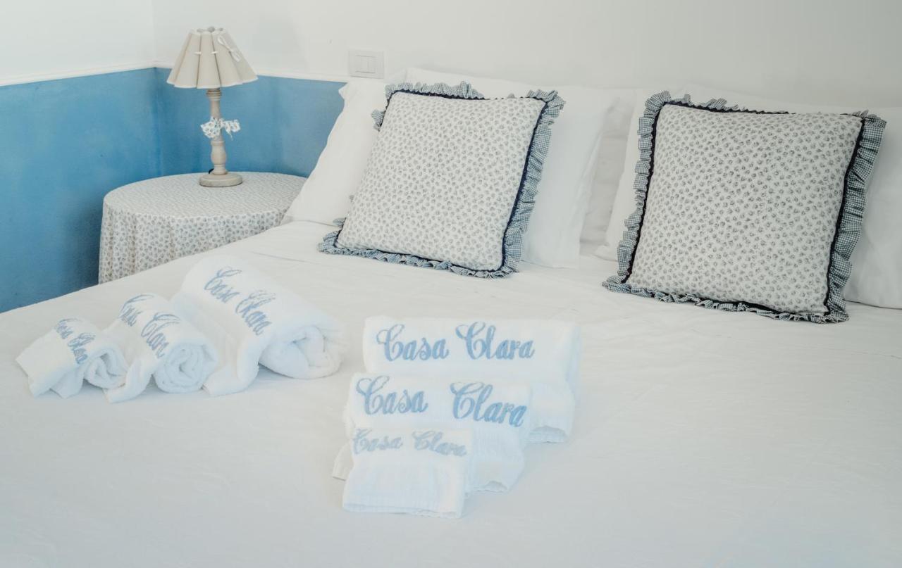 モンテッキオ Casa Claraヴィラ エクステリア 写真